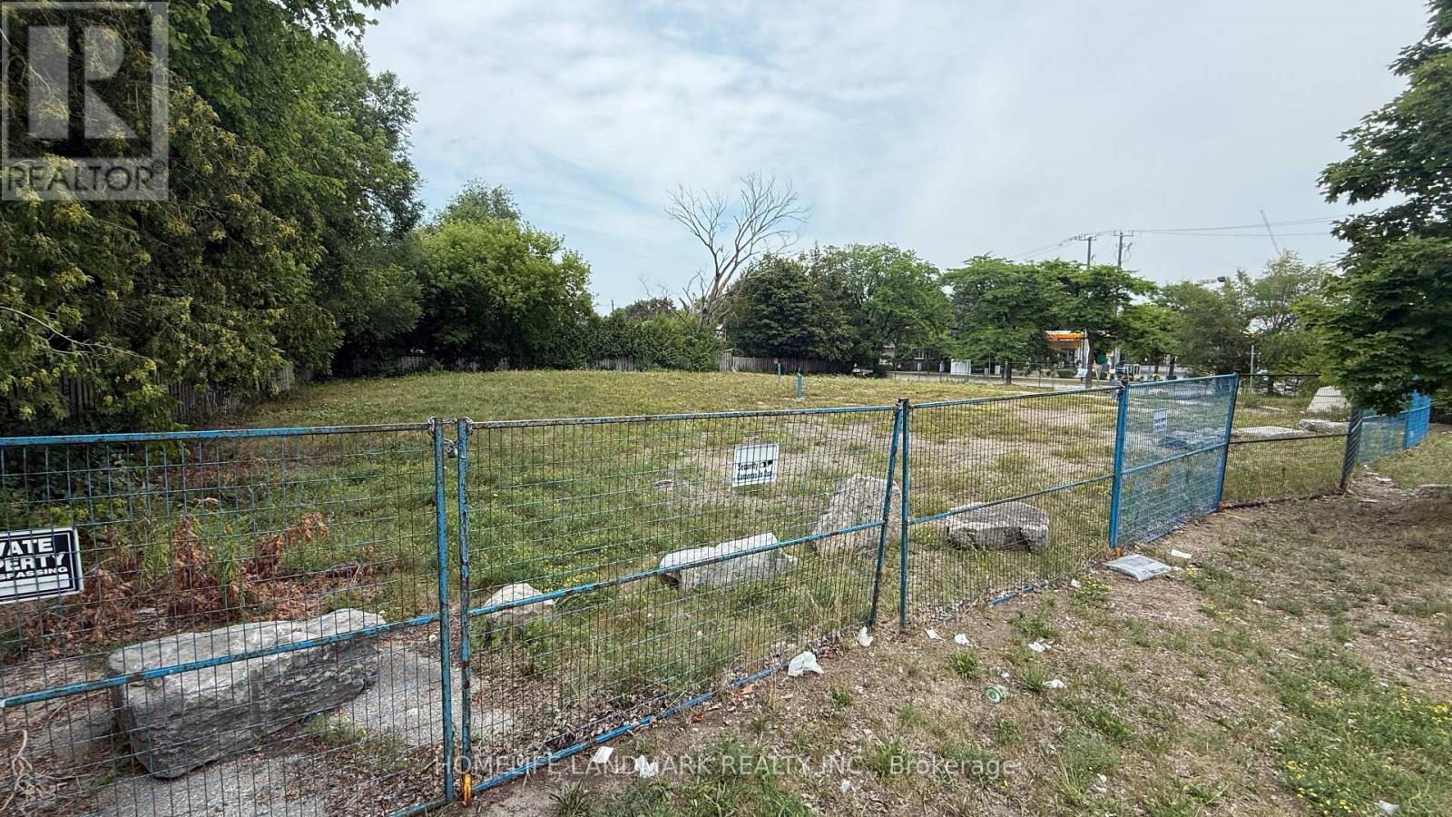 720 Sheppard Avenue E, Toronto, Ontario  M2K 1B7 - Photo 9 - C13575986