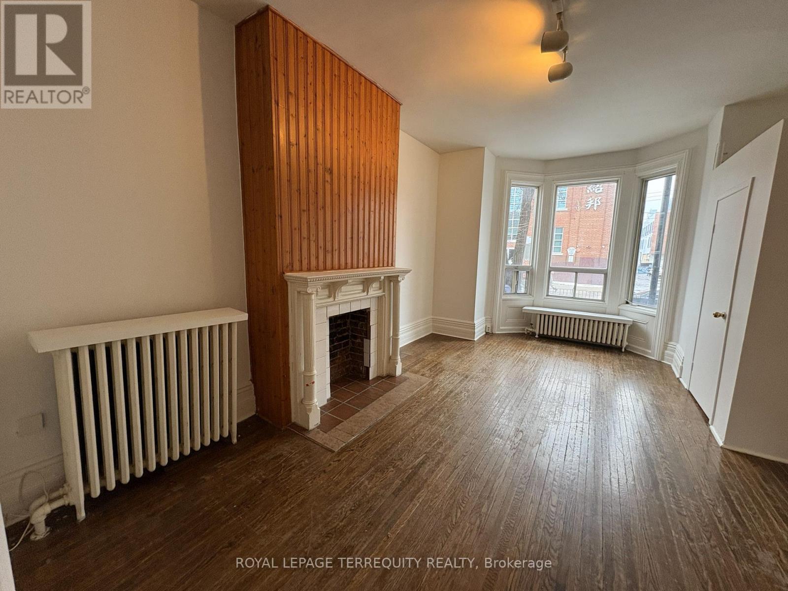 101 - 124 Baldwin Street, Toronto, Ontario  M5T 1L6 - Photo 4 - C13575992