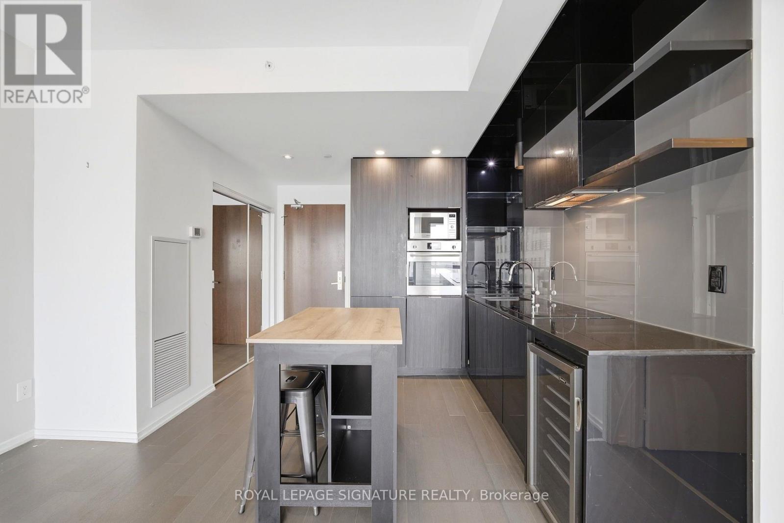 1916 - 70 Temperance Street, Toronto, Ontario  M5H 4E8 - Photo 6 - C13576044