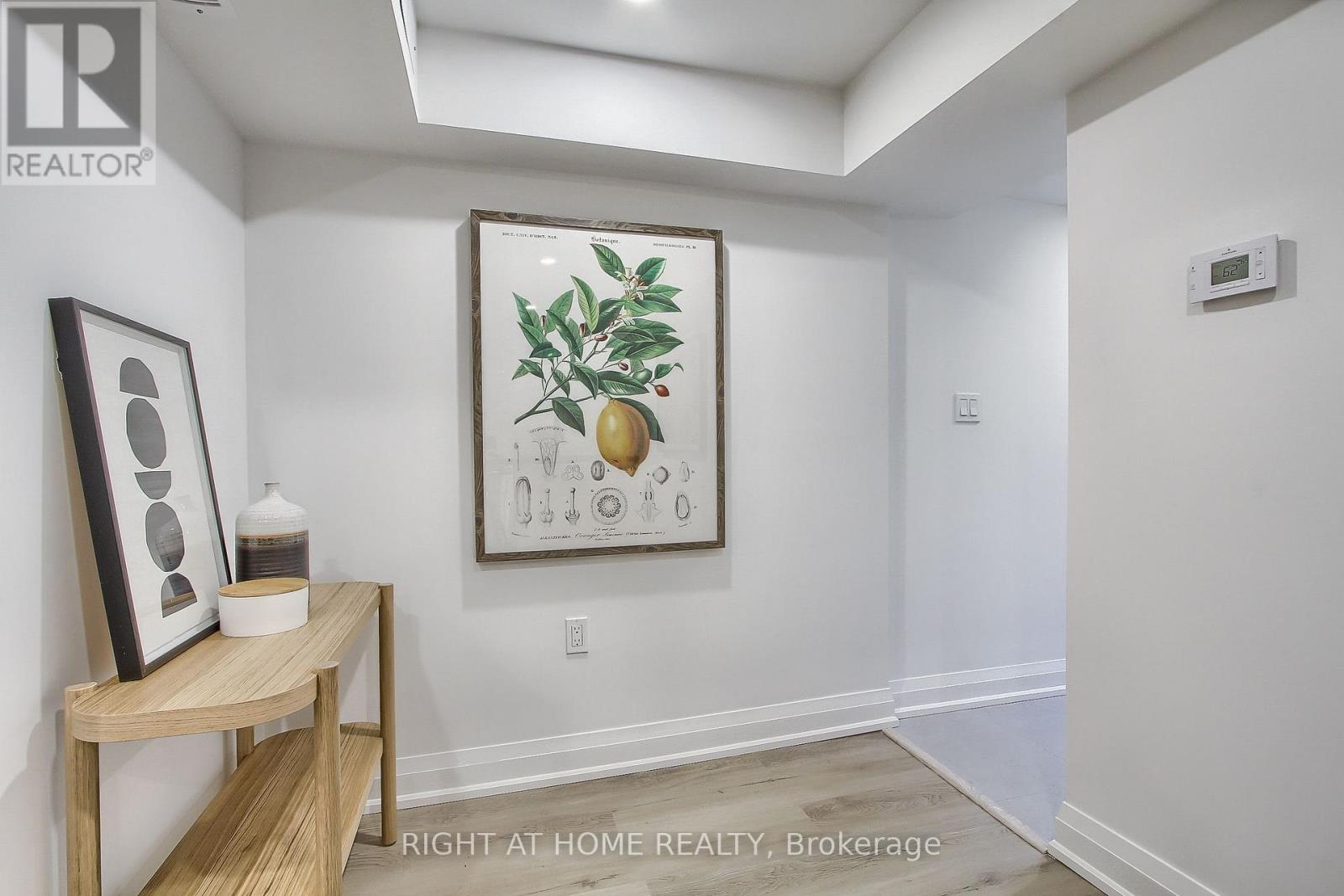 Unit 4 - 1201 Dovercourt Road, Toronto, Ontario  M6H 2Y1 - Photo 3 - C13576086
