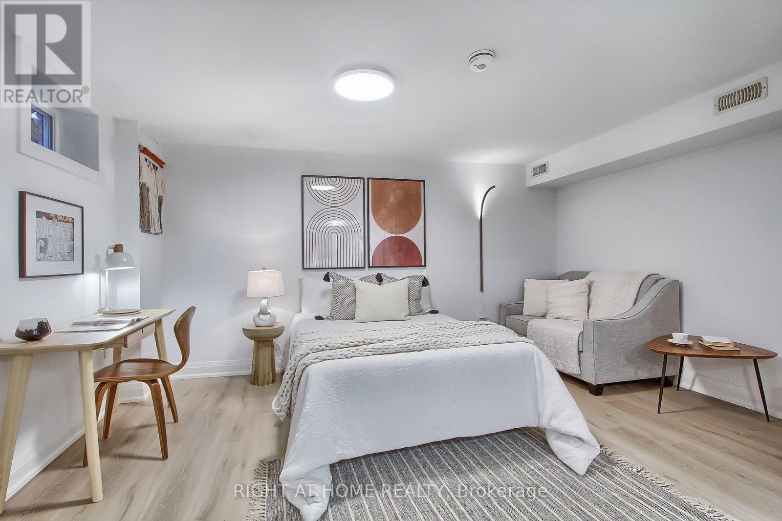 Unit 4 - 1201 Dovercourt Road, Toronto, Ontario  M6H 2Y1 - Photo 9 - C13576086
