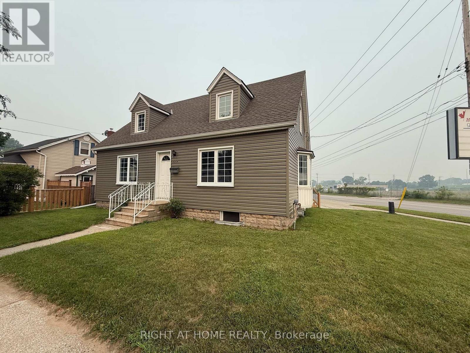 229 WATER STREET, Sarnia, Ontario