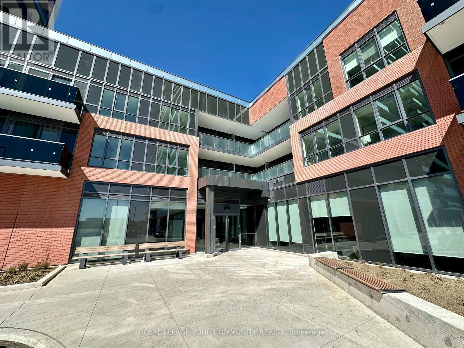 2001 - 2545 SIMCOE STREET N