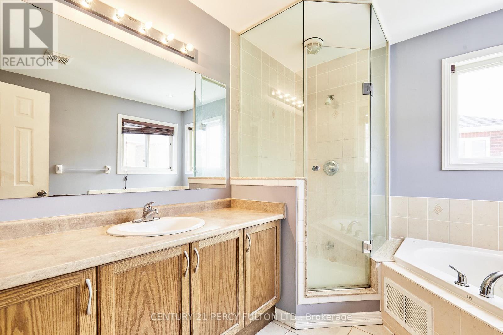 91 Laprade Square, Clarington, Ontario  L1C 0C9 - Photo 29 - E13575950