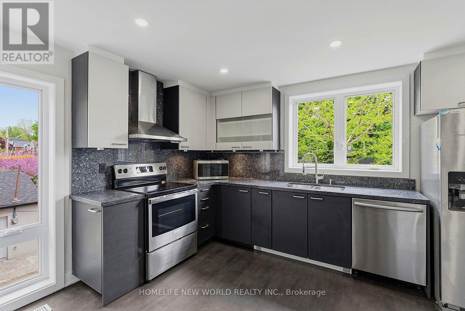 1842 Dundas Street E, Toronto, Ontario  M4L 1M5 - Photo 8 - E13576042