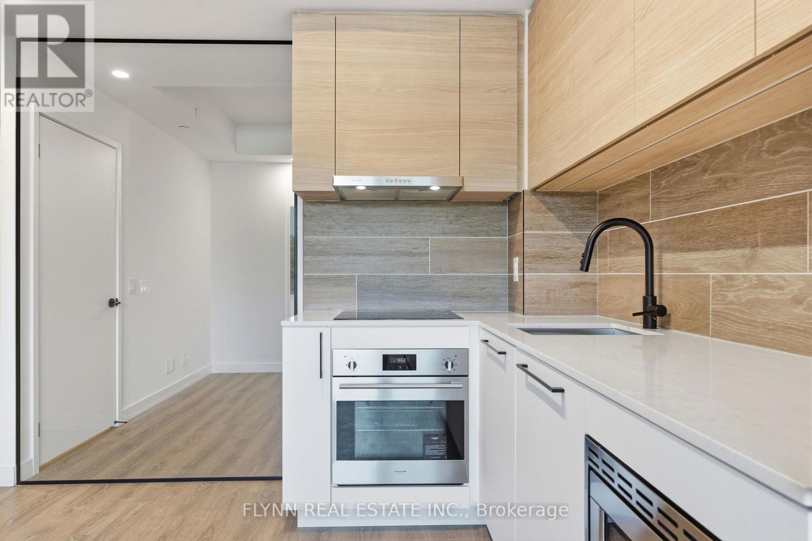 315 - 1050 Eastern Avenue, Toronto, Ontario  M4L 0B7 - Photo 18 - E13576050