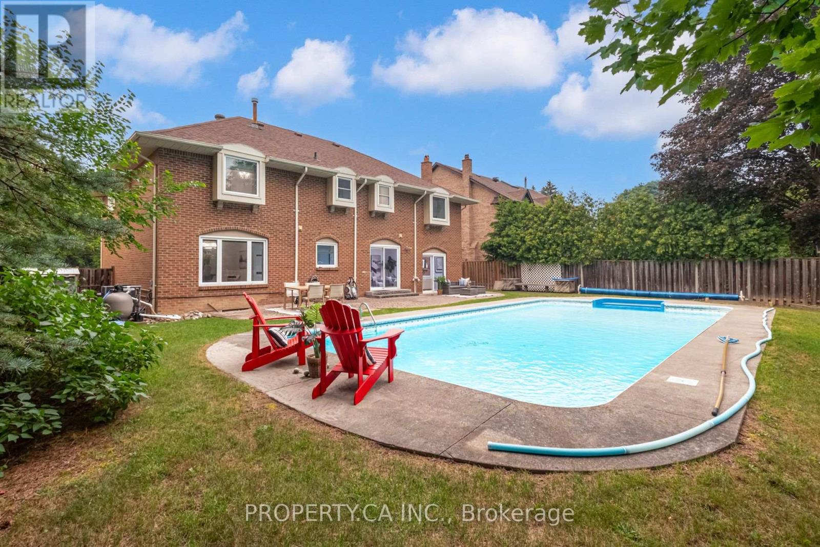 143 Cambridge Crescent, Richmond Hill, Ontario  L4C 6G1 - Photo 50 - N13575780