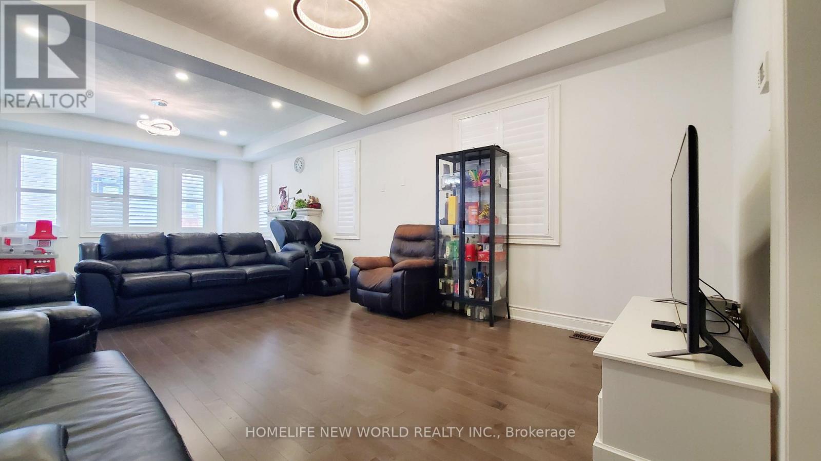 28 Fallharvest Way, Whitchurch-Stouffville, Ontario  L4A 4V8 - Photo 8 - N13576032