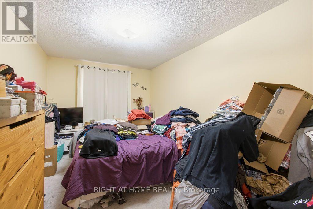 168 Sydenham Wells, Barrie, Ontario  L4M 6T3 - Photo 12 - S13575770
