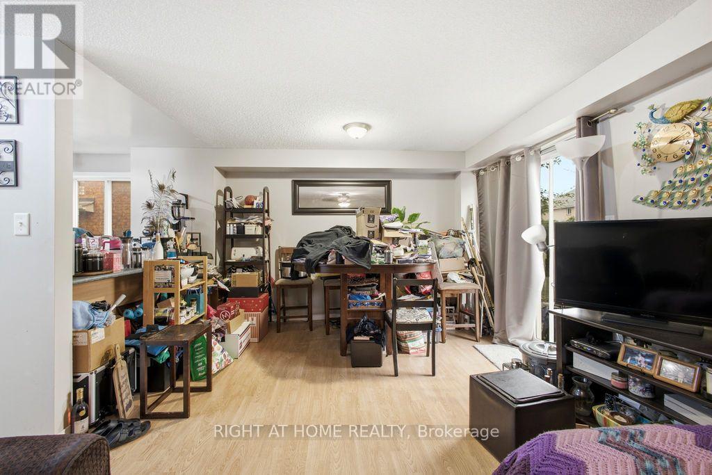 168 Sydenham Wells, Barrie, Ontario  L4M 6T3 - Photo 5 - S13575770