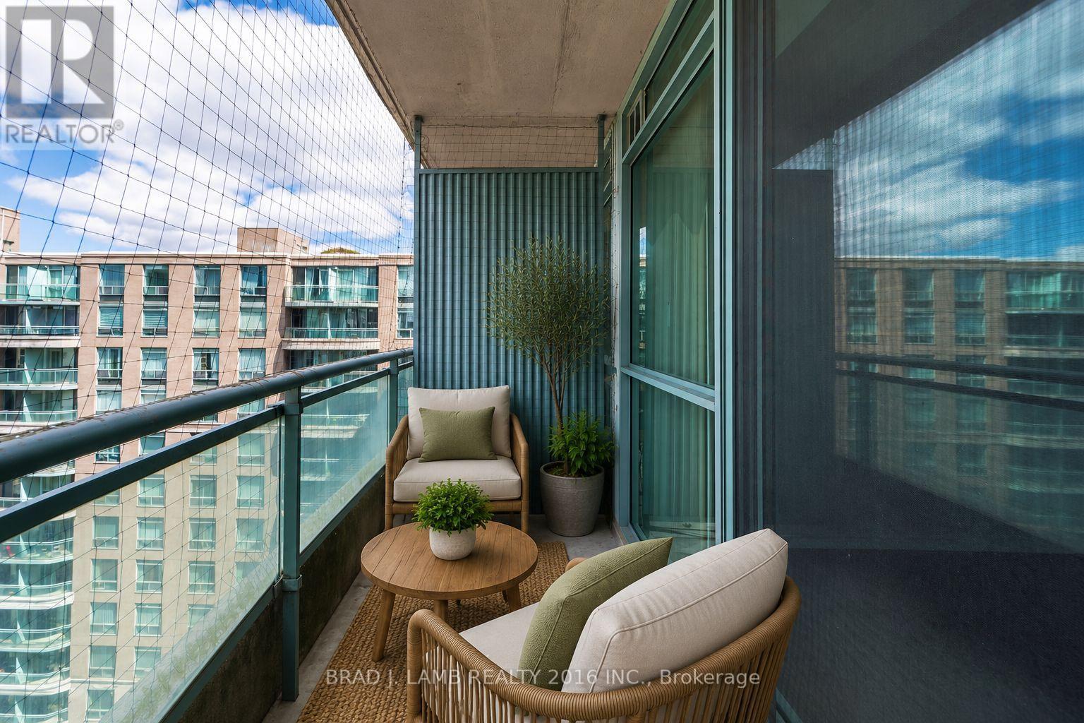 1110 - 8 Pemberton Avenue, Toronto, Ontario  M2M 4K8 - Photo 18 - C13575462