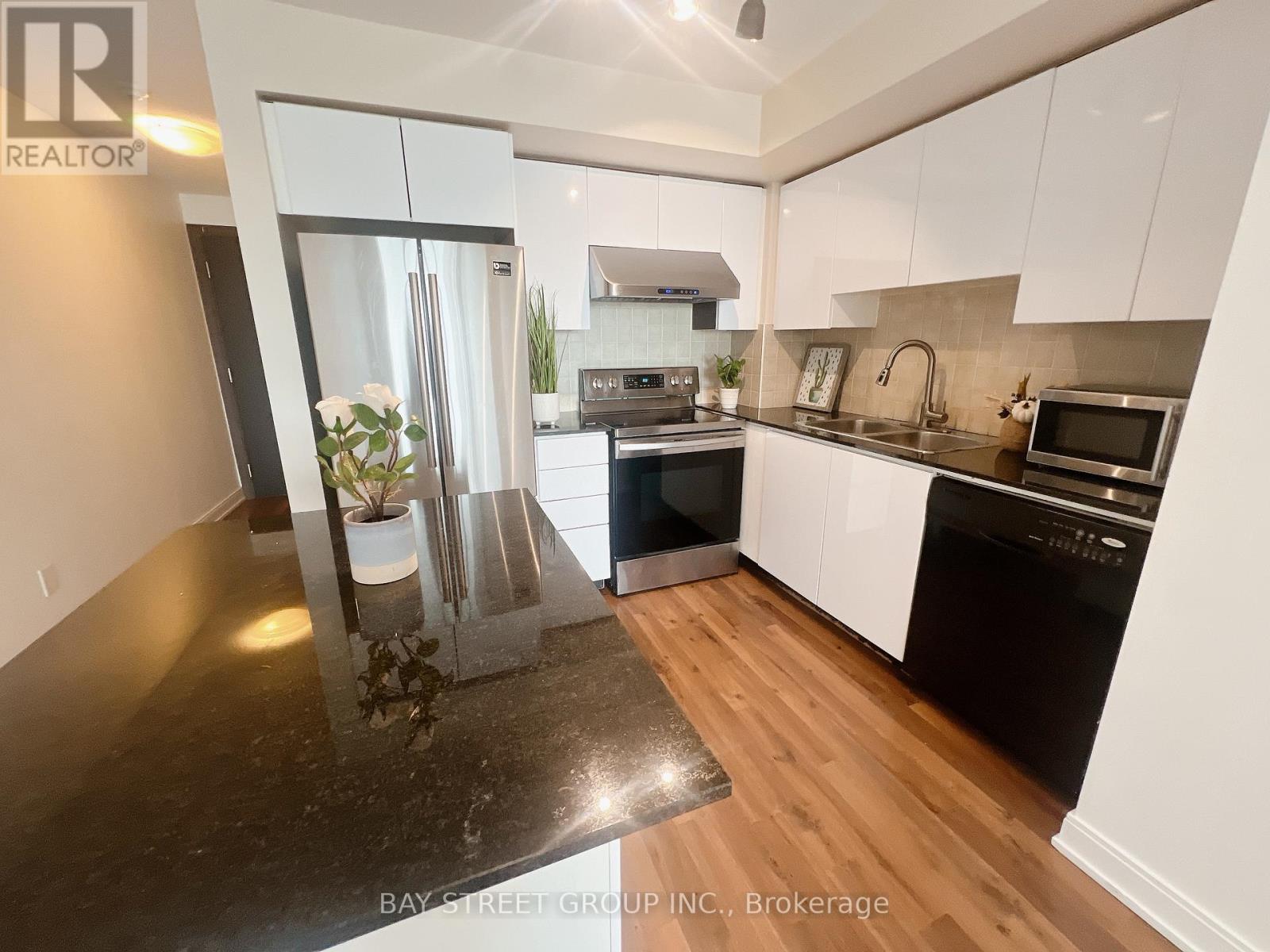 956 - 25 Viking Lane, Toronto, Ontario  M9B 0A1 - Photo 7 - W13575834