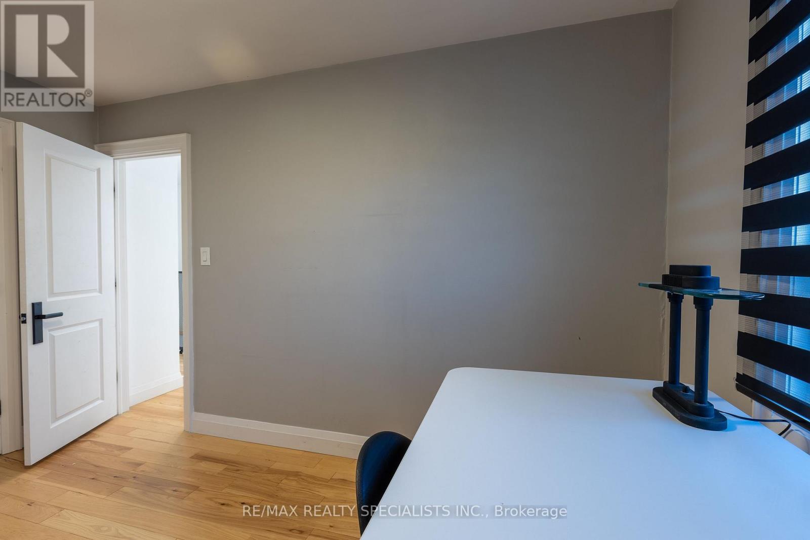 11 Dayton Avenue, Toronto, Ontario  M8Z 3L8 - Photo 15 - W13576112