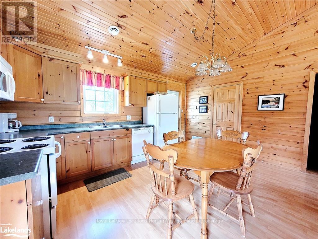 50 Cabin Crescent, Wasaga Beach, Ontario  L9Z 1X7 - Photo 10 - S13574550