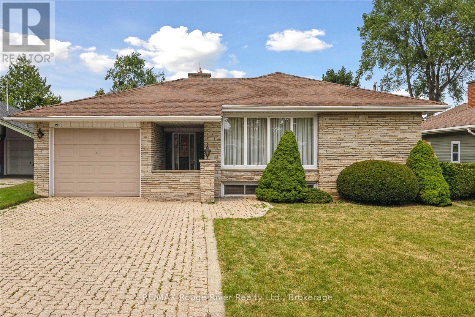 20 TAYROW ROAD, Toronto, Ontario