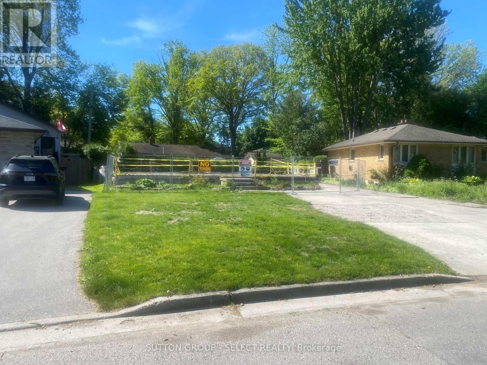 17 Arcadia Crescent, London East, Ontario  N5W 1P5 - Photo 3 - X13576148