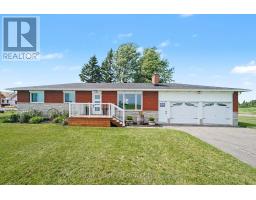 11895 CLOVERDALE ROAD, North Dundas, Ontario