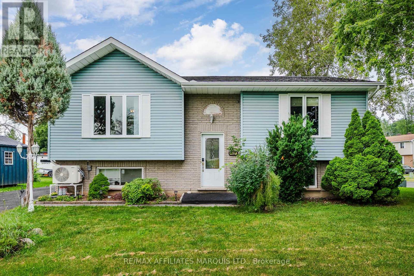 700 LYNN STREET, Cornwall, Ontario