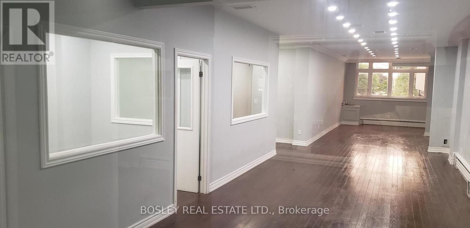 Main - 3310 Yonge Street, Toronto, Ontario  M4N 2M4 - Photo 4 - C13576126