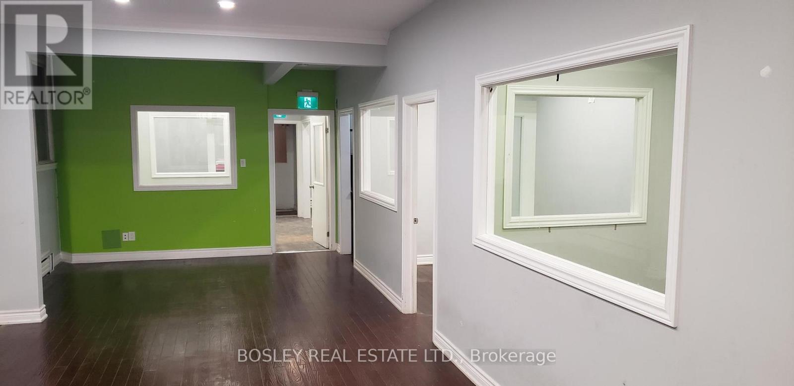 Main - 3310 Yonge Street, Toronto, Ontario  M4N 2M4 - Photo 8 - C13576126