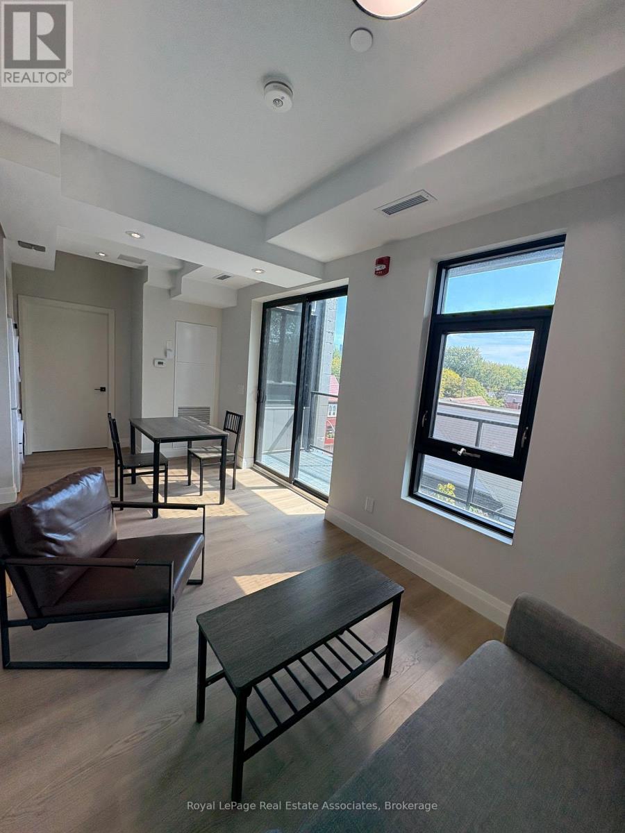 402 - 1000 Bathurst Street, Toronto, Ontario  M5R 3G7 - Photo 6 - C13576272