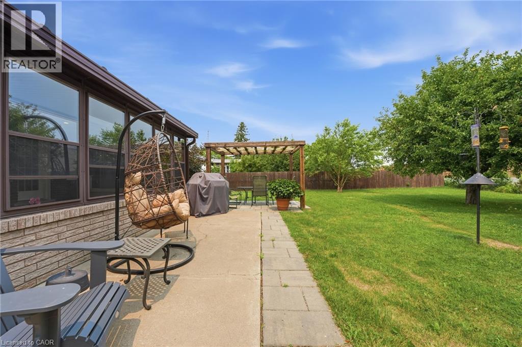 328 Mcneilly Road, Stoney Creek, Ontario  L8E 5H4 - Photo 32 - 40849029
