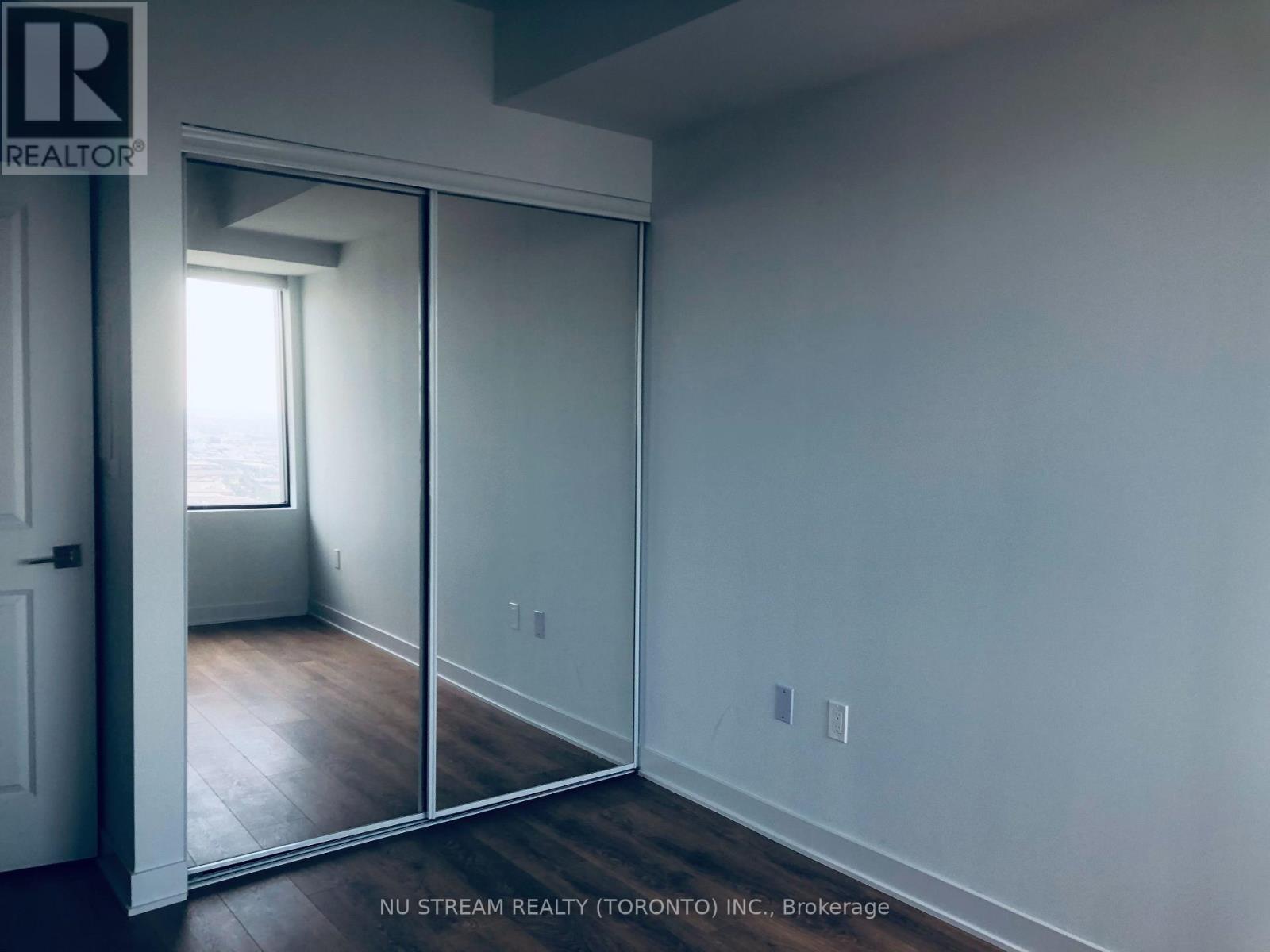 3809 - 2920 Highway 7 Road W, Vaughan, Ontario  L4K 0P4 - Photo 8 - N13576244