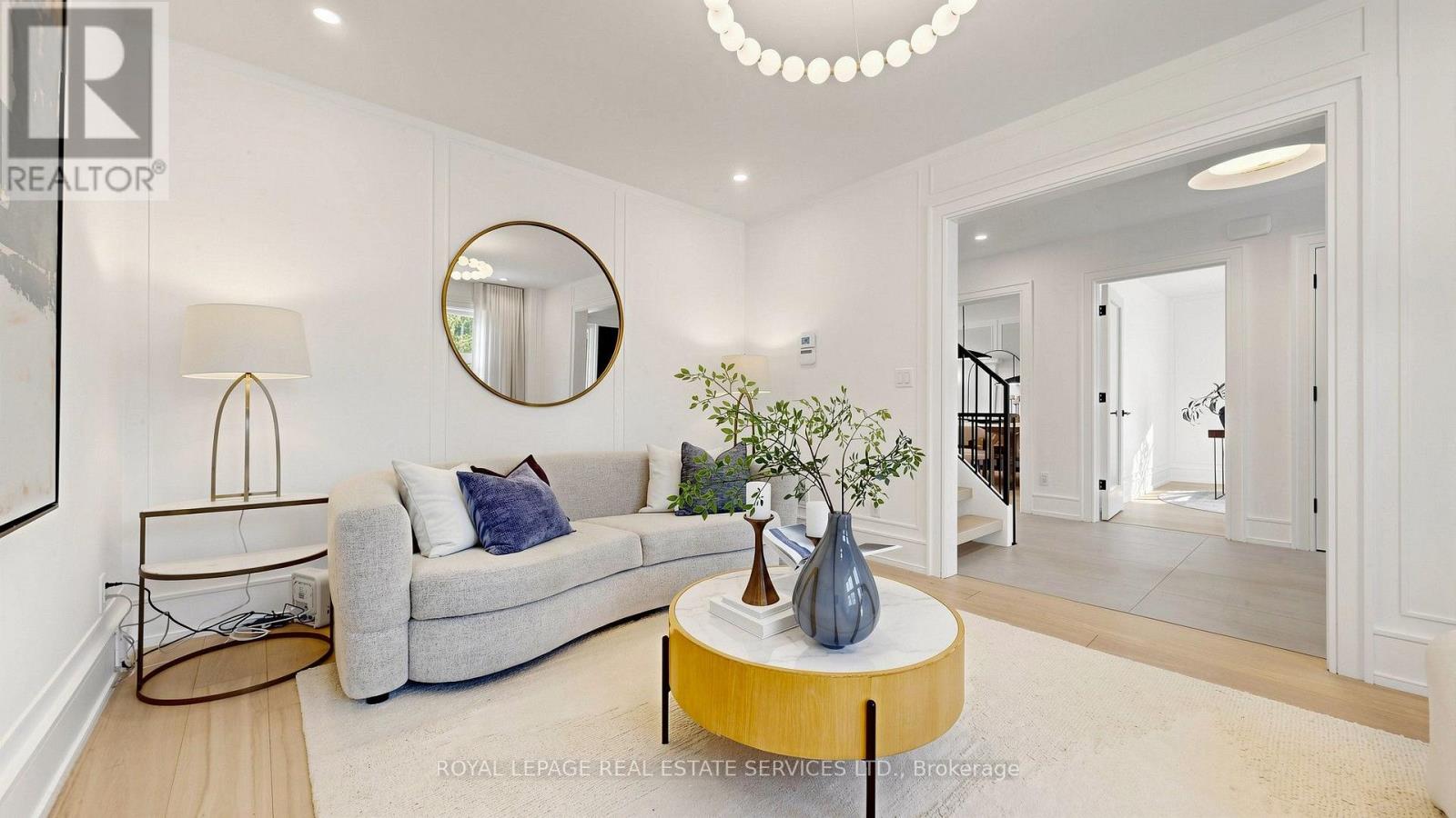 17 Romney Road, Toronto, Ontario M3H 1H1 - Photo 5 - C13567040
