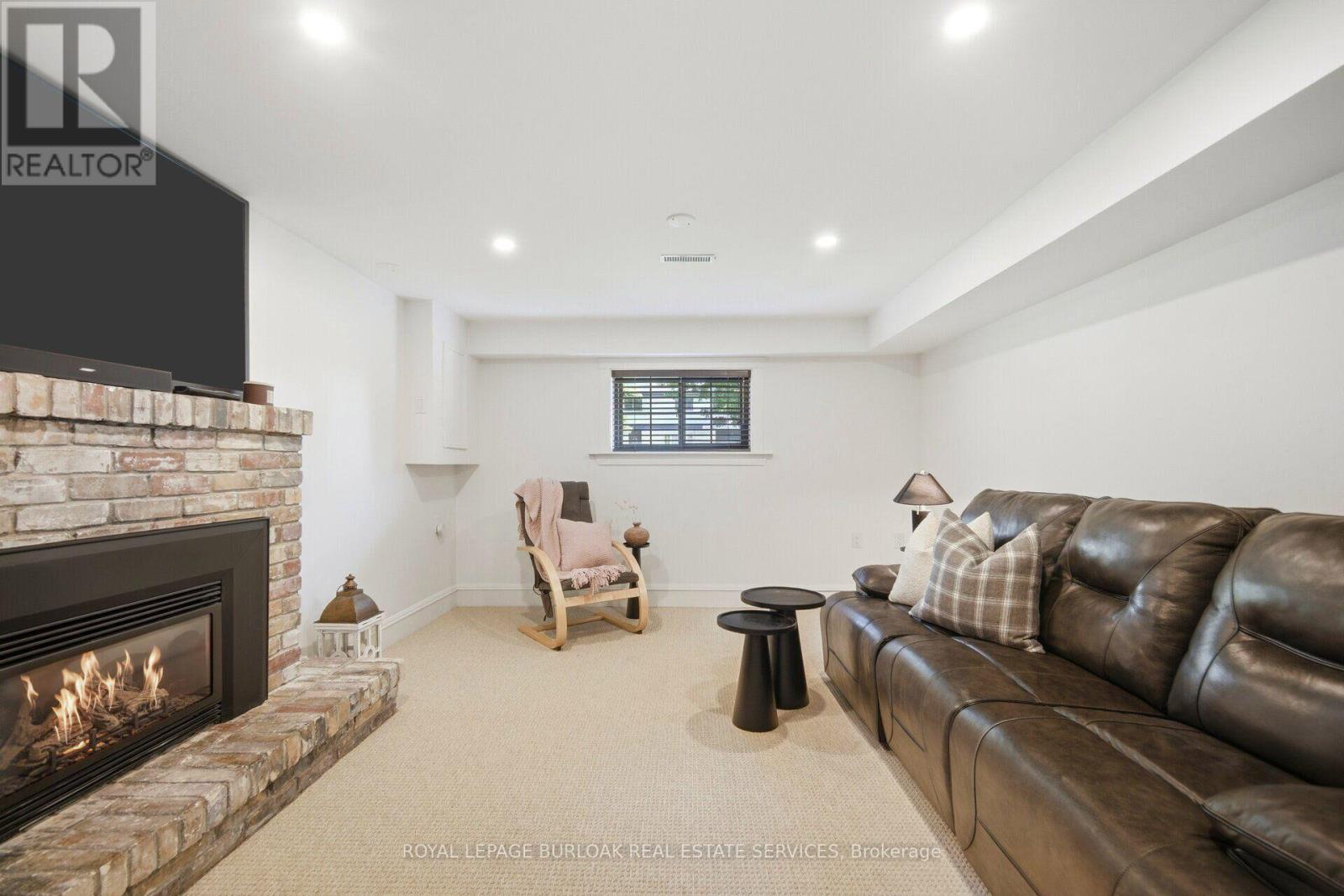 39 Culham Street, Oakville, Ontario L6H 1G3 - Photo 23 - W13576162