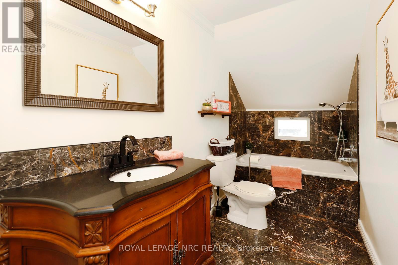 8190 Mud Street, Grimsby, Ontario  L0R 1M0 - Photo 28 - X13576134