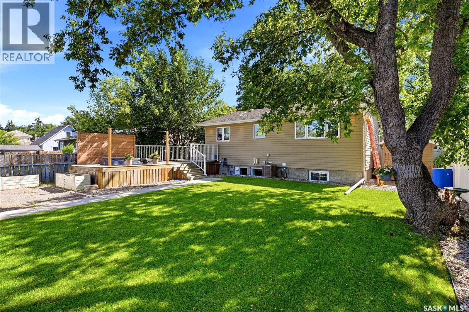 870 Royal Street, Regina, Saskatchewan  S4T 4Z4 - Photo 32 - SK042673