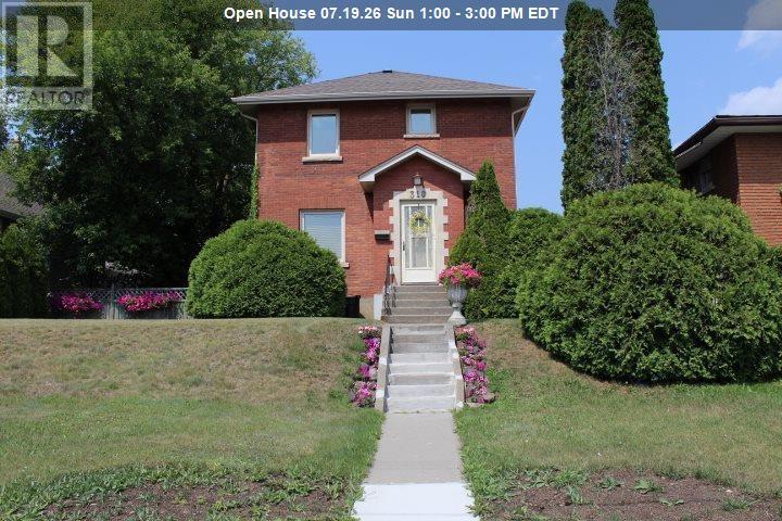 310 Algoma ST N, Thunder Bay, Ontario