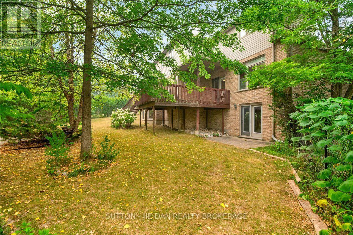 20 Earlscourt Terrace, Middlesex Centre, Ontario  N0L 1R0 - Photo 40 - X13576536