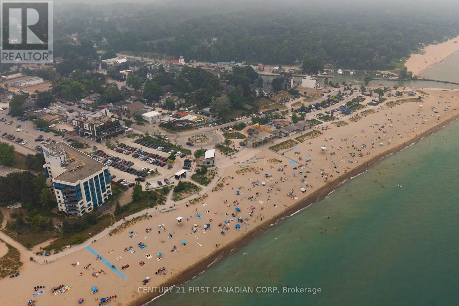 201 - 85 Main Street, Lambton Shores, Ontario  N0M 1T0 - Photo 3 - X13576302