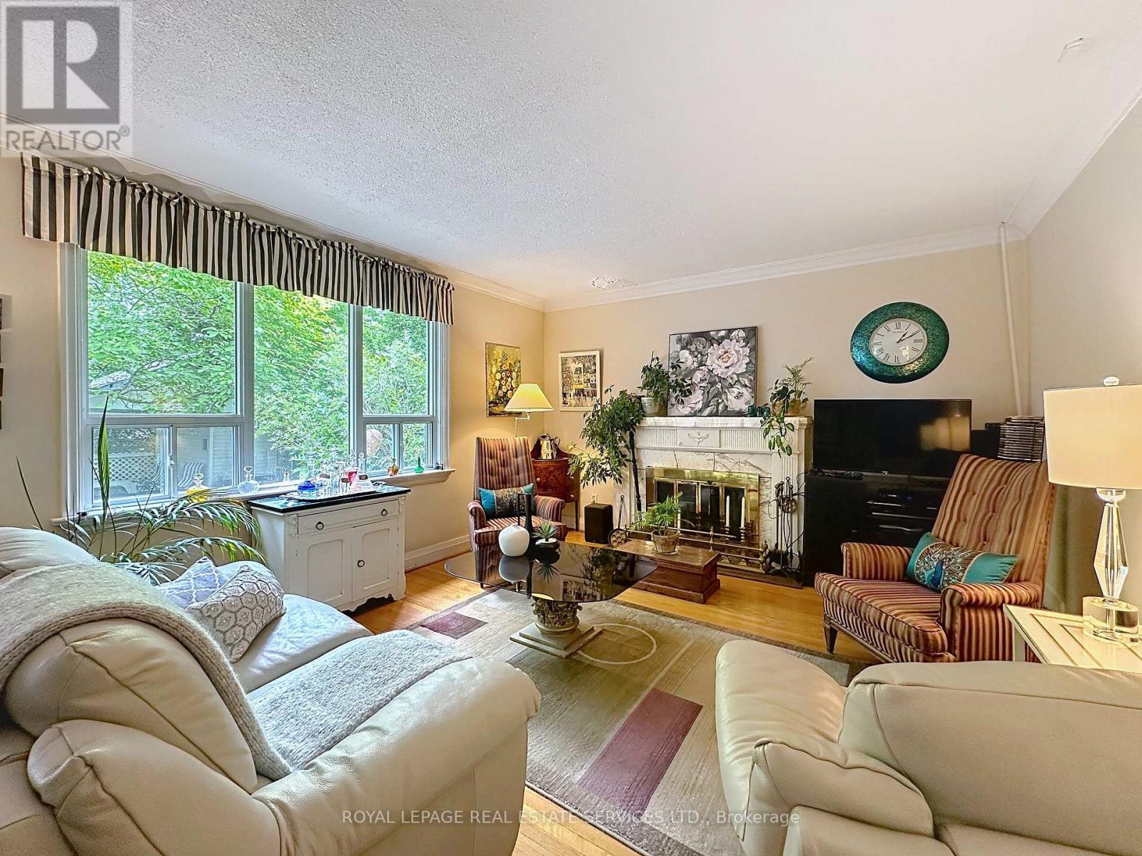 145 Parkview Avenue, Toronto, Ontario  M2N 3Y6 - Photo 14 - C13576340