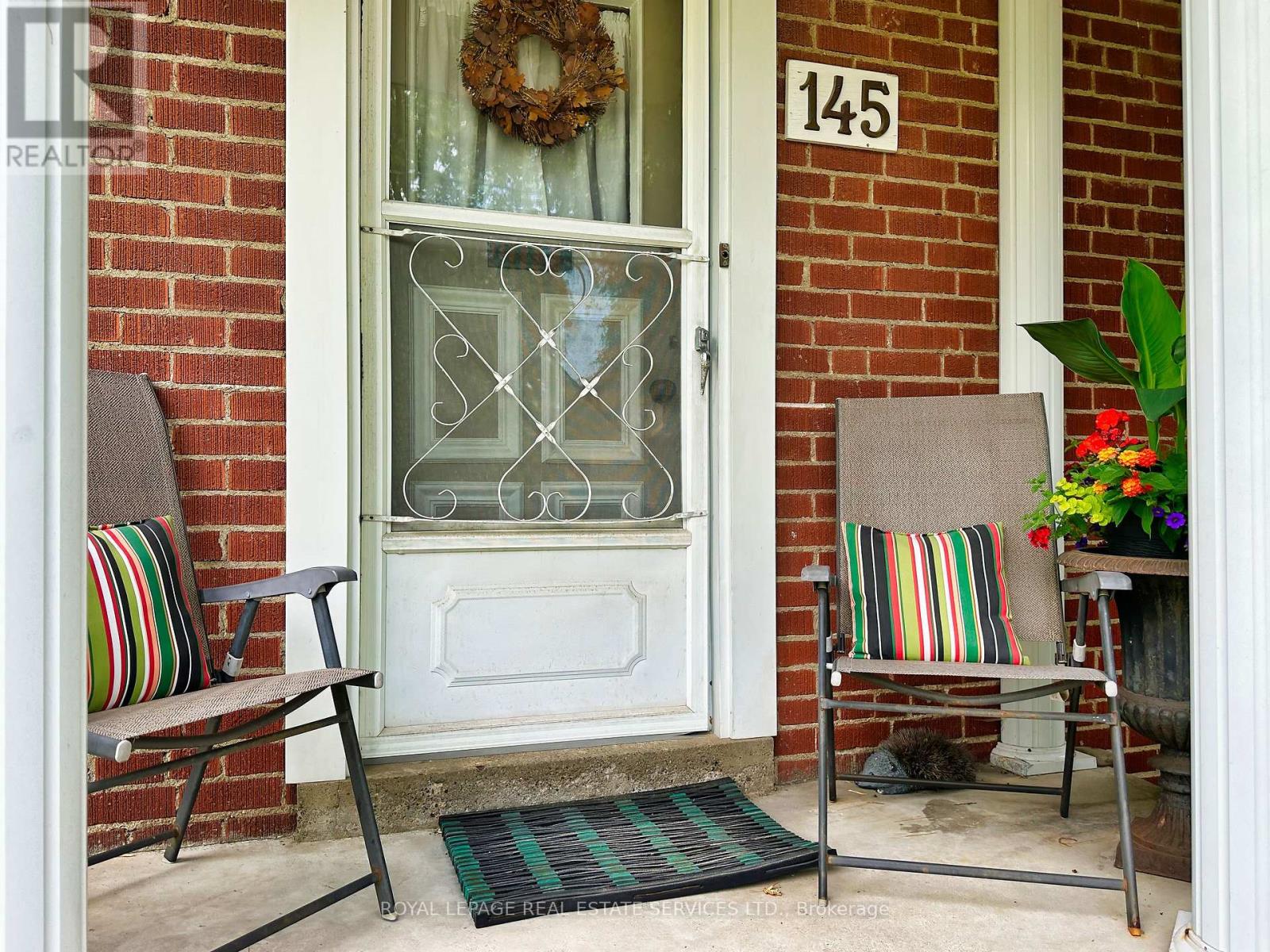 145 Parkview Avenue, Toronto, Ontario  M2N 3Y6 - Photo 2 - C13576340