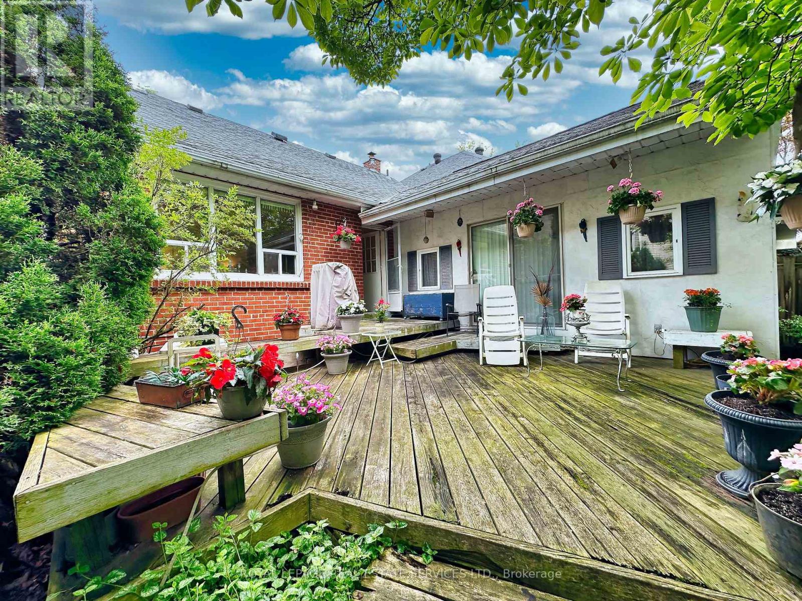 145 Parkview Avenue, Toronto, Ontario  M2N 3Y6 - Photo 38 - C13576340