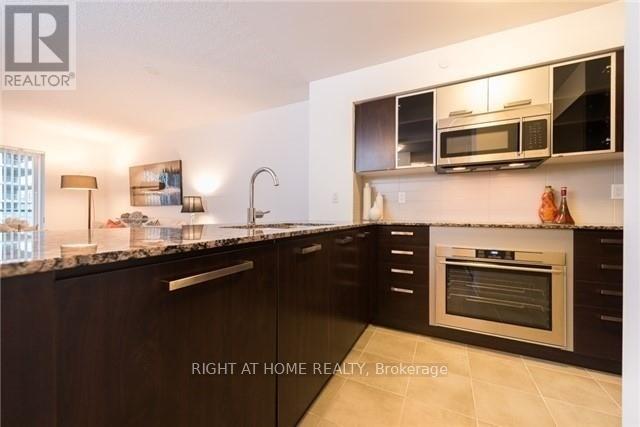 # 2207 - 5168 Yonge Street, Toronto, Ontario  M2N 0G1 - Photo 5 - C13576392