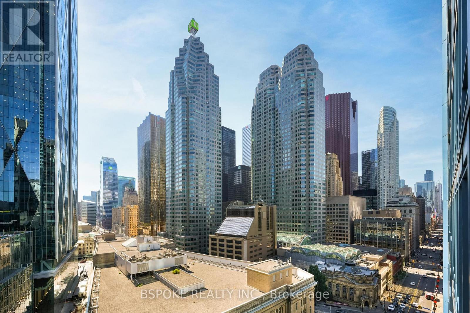 1502 - 8 The Esplanade Avenue, Toronto, Ontario  M5E 0A6 - Photo 40 - C13576550