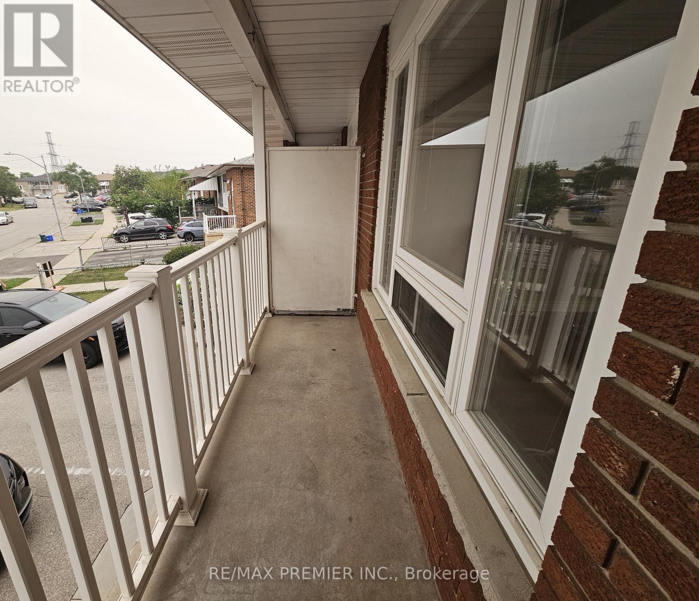 Main Floor - 99 Albany Drive, Vaughan, Ontario  L4L 2X6 - Photo 16 - N13576538