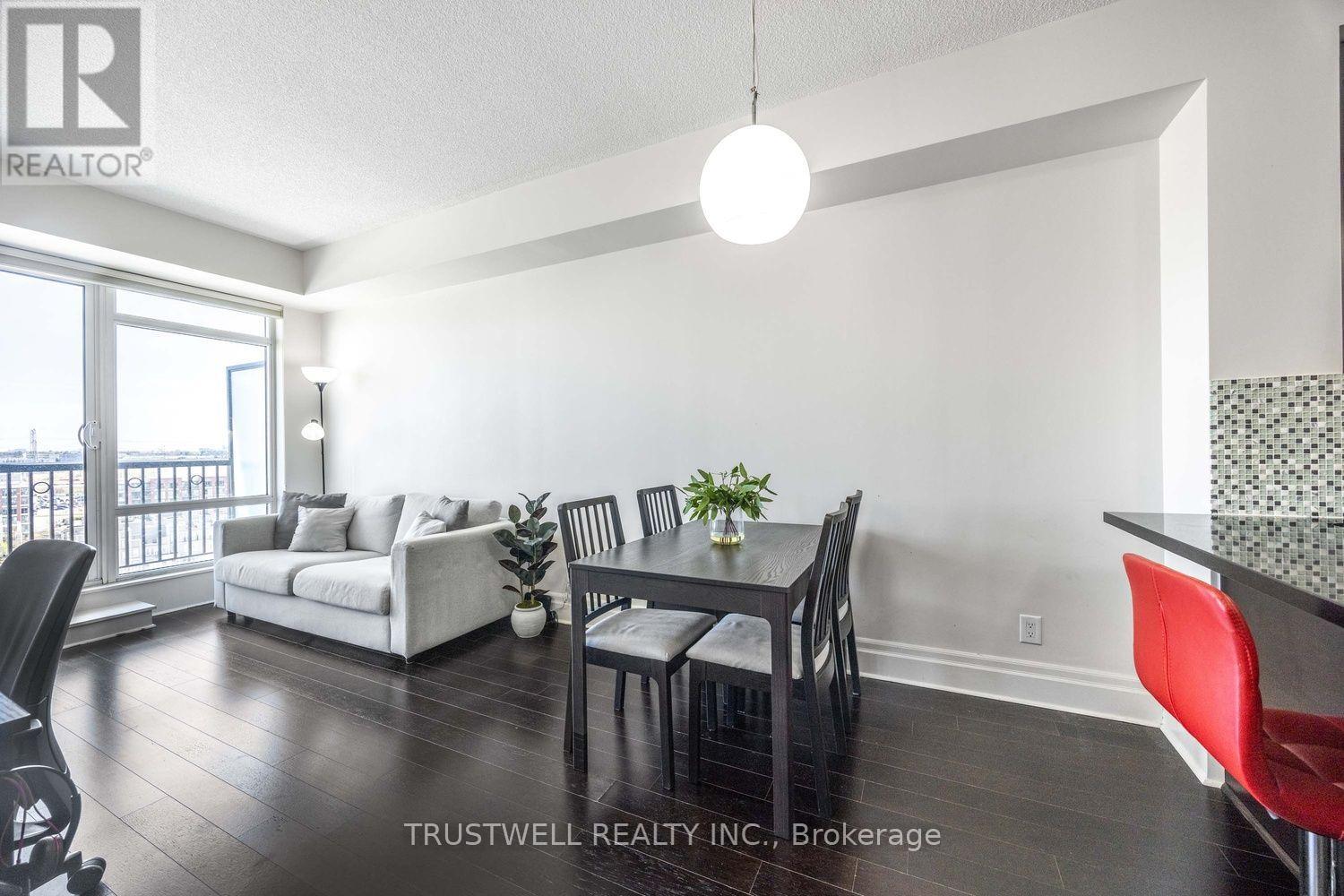 1207 - 151 Upper Duke Crescent, Markham, Ontario  L6G 0E1 - Photo 4 - N13576616