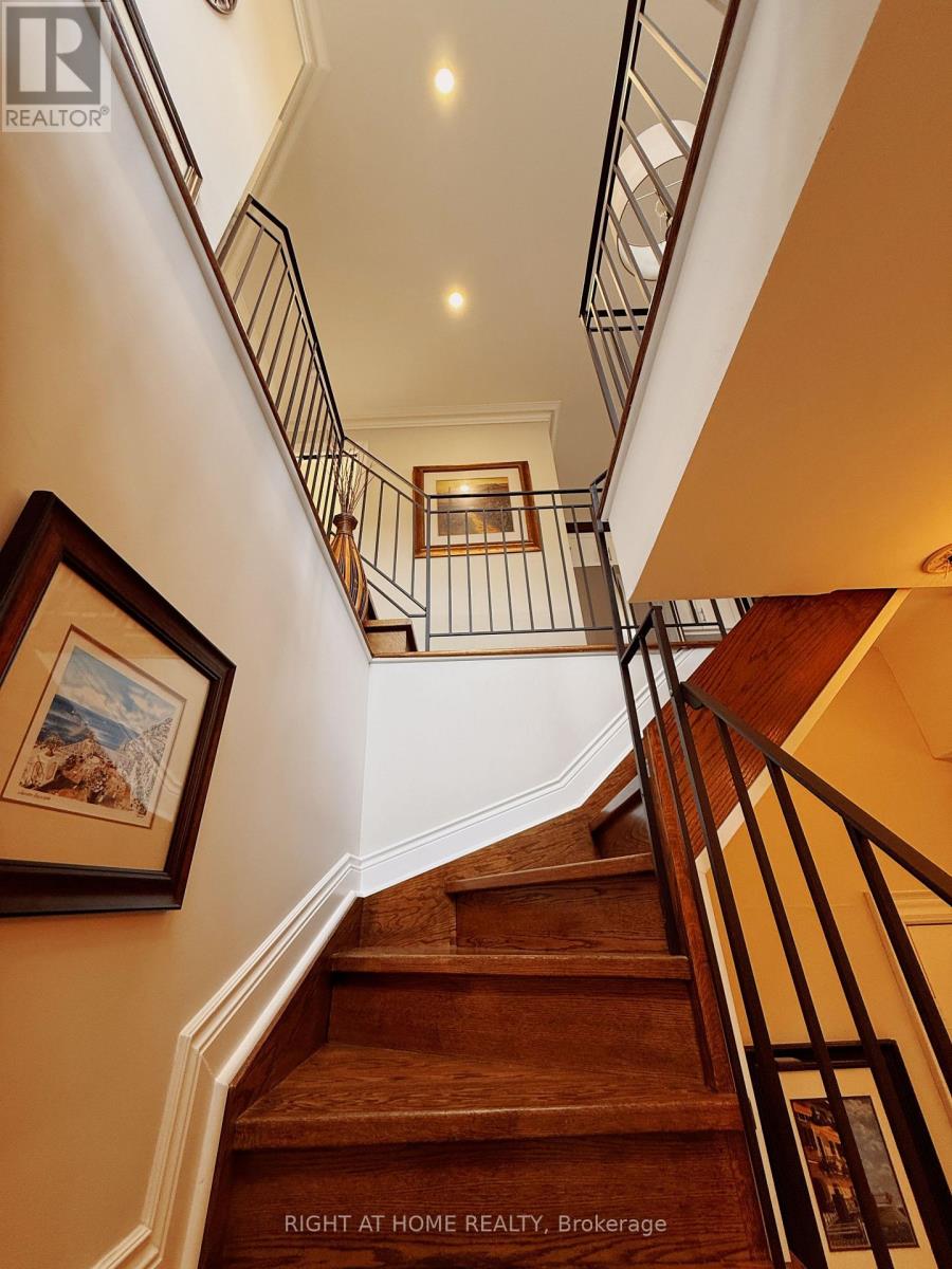 1 - 1186 Royal York Road, Toronto, Ontario  M9A 4B3 - Photo 18 - W13576402