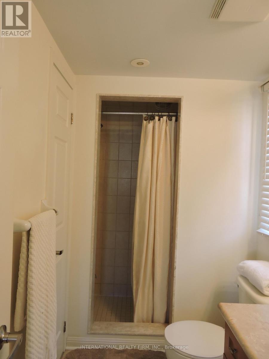 5 - 710 Neighbourhood Circle, Mississauga, Ontario  L5B 0B4 - Photo 5 - W13576524