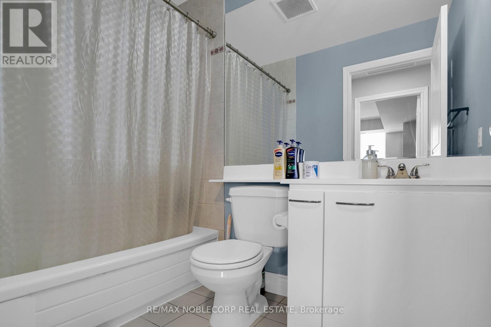 1001 - 1 Belvedere Court, Brampton, Ontario  L6V 4M6 - Photo 9 - W13576558