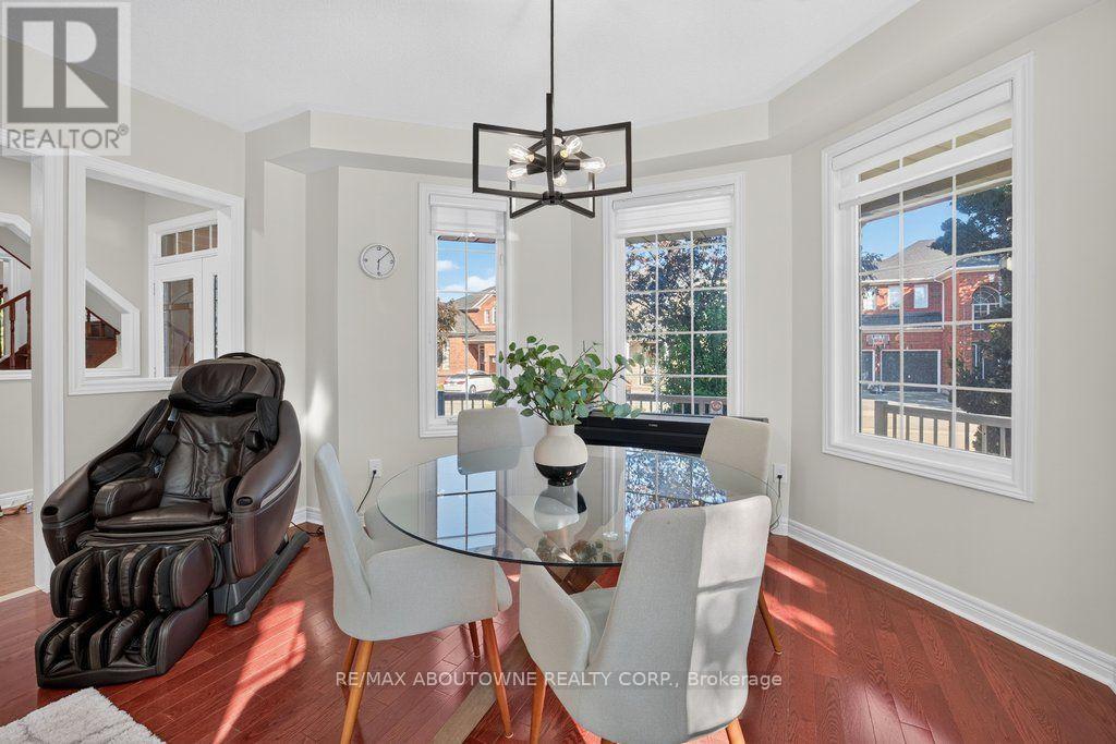 2201 Lapsley Crescent, Oakville, Ontario  L6M 4V2 - Photo 12 - W13576610