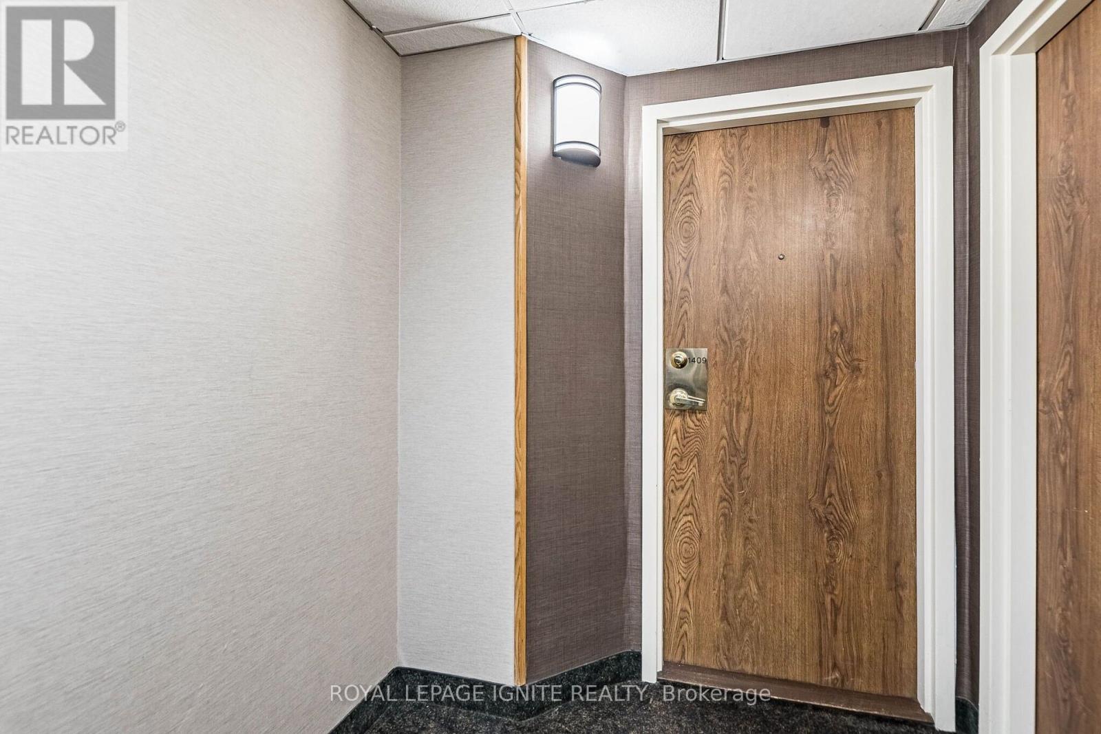 1409 - 550 Webb Drive, Mississauga, Ontario  L5B 3Y4 - Photo 5 - W13576648