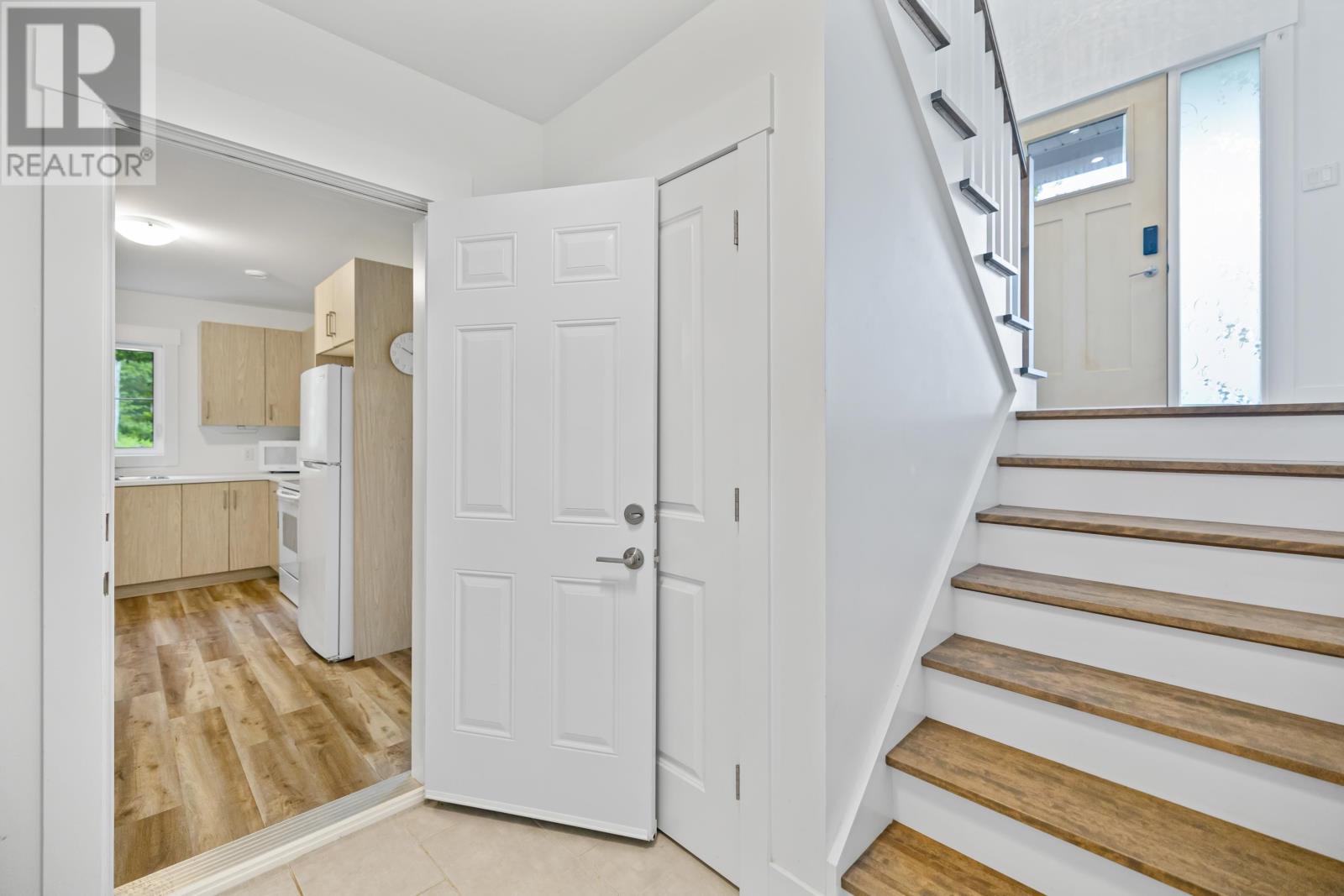 74 England Circle, Charlottetown, Prince Edward Island C1E 1W9 - Photo 32 - 202617866
