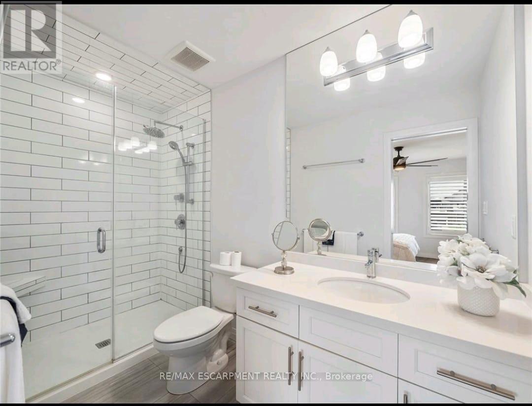 79 Greenwich Avenue, Hamilton, Ontario  L8J 0L6 - Photo 12 - X13576320
