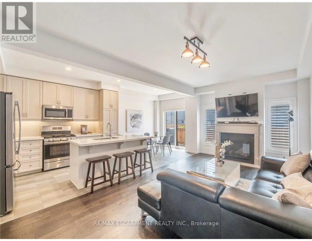 79 Greenwich Avenue, Hamilton, Ontario  L8J 0L6 - Photo 7 - X13576320