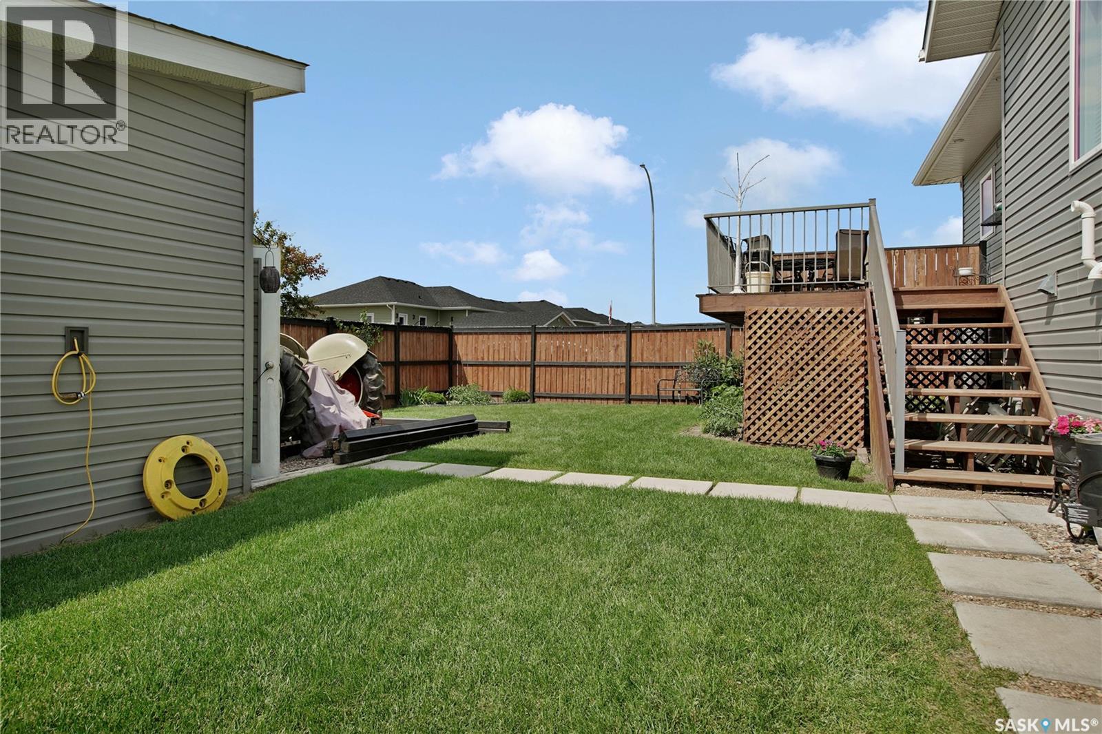 537 Mickelson Lane, Warman, Saskatchewan  S0K 4S1 - Photo 34 - SK042853